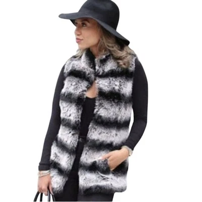 Rachel Zoe Luxe Chinchilla Faux Fur Vest Pockets Hook Closure Size 1X - Image 1 of 4