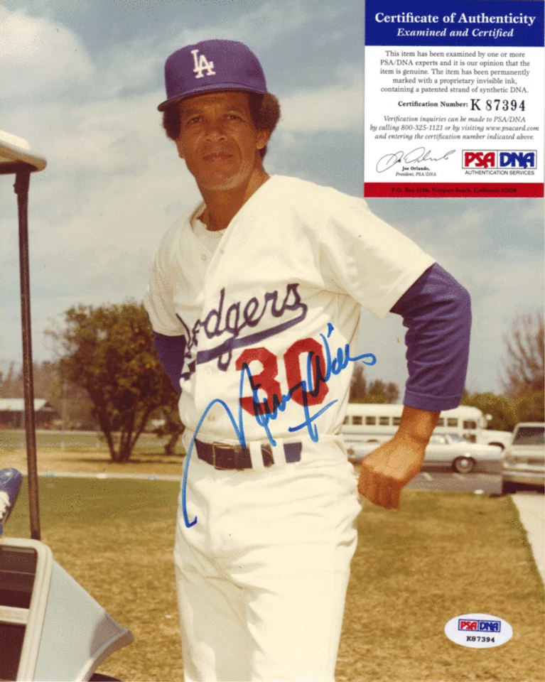 Maury Wills autograph 8 x 10 photo psa/dna Dodgers - Image 1 of 1