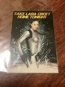 LARA CROFT TOMB RAIDER THE CRADLE OF LIFE PROMO POSTCARD 2004 PARAMOUNT - Picture 1 of 2