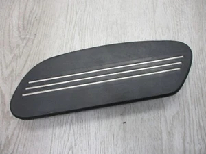 Right Harley Davidson Foot Pad STREAMLINER Inserts 50684-11 - Picture 1 of 4