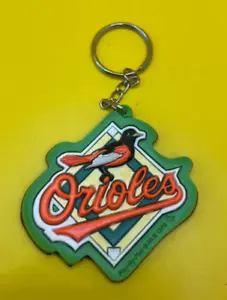 1999 MLBPA Play-By-Play Baltimore Orioles Keychain- 2.5" wide x 2.5" tall rubber - Picture 1 of 3