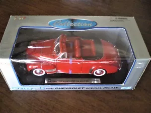 Welly 1941 CHEVROLET SPECIAL DELUXE RED CONVERTIBLE (Druckguss Maßstab 1:18) Neu im Karton - Bild 1 von 3