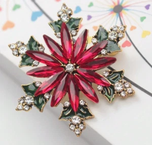 Brooch Luxury Exquisite Christmas Crystal Snowflake Brooch Pin Winter Fest - Picture 1 of 3