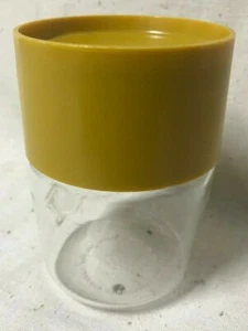 Vintage Mustard Pyrex USA Small Screw Top Air Tight Seal 9.5 x 6.5cm 1980s - Picture 1 of 4