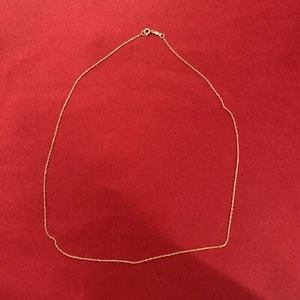 "Collar Oroamérica de oro amarillo de 10 quilates de 18"" en 0,6 gramos" - Imagen 1 de 5