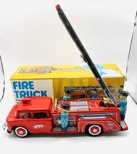 Friction Fire TrucK with Siren Original Box MF 718 - Picture 1 of 18