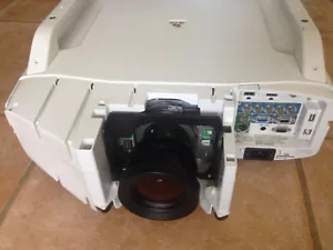 Epson ELPLW04 EQUIVALENT, (1.2-1.8) SHORT THROW ZOOM PROJECTOR LENS, V12H004W04 - Picture 1 of 2