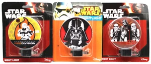 STAR WARS DISNEY 3 PCS PLUG-IN NIGHTLIGHTS LOT NOC NEVER OPENED - Picture 1 of 4