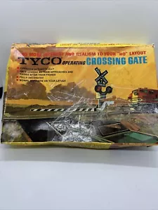 Vintage Tyco Operating Crossing Gate HO scale PARTS ONLY WITH ORIGINAL BOX - Picture 1 of 8