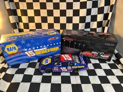 Acción 1/24 Michael Waltrip #15 NAPA Estrellas y Rayas 2002 Monte Carlo CWB Foto 1 de 4