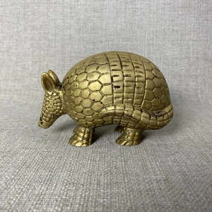 Vintage Brass Armadillo Figurine Animal Paperweight 5 Inch Long Decor Figure MCM - Picture 1 of 7
