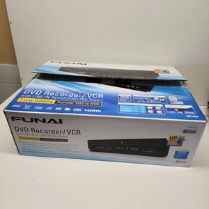 New Funai ZV427FX4 DVD Recorder VCR Combo w/ Remote VHS to DVD transfer - Picture 1 of 4