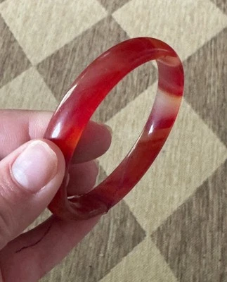 ¿Piedra natural/ágata? Brazalete rojo cereza remolino 3/8" Foto 1 de 3