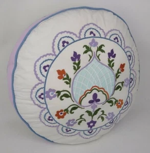 Cynthia Rowley Round Medallion Throw Pillow Accent Embroidered Boho Floral 15.5" - Picture 1 of 6