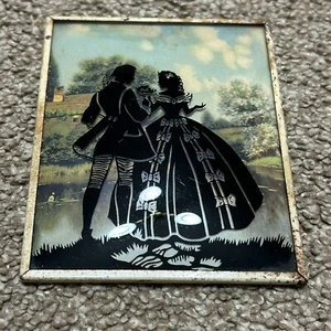 Vintage Reverse Painted Convex Glass Silhouette Victorian Couple White Frame - Picture 1 of 5