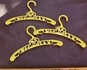 Vintage Baby World Hangers 3 Yellow Bambi Forest Friends Deer Plastic - Picture 1 of 2
