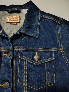 NUEVO CON ETIQUETAS Chaqueta Jean Trucker Schmidt Para Mujer Botón Talla L Azul Denim Lavado Oscuro  - Imagen 1 de 10