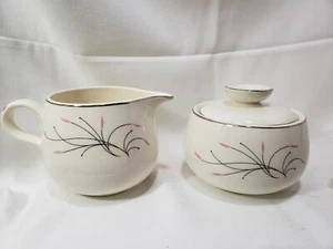 Homer Laughlin RHYTHM CAPRI Sugar & Creamer Set T6 - Picture 1 of 3
