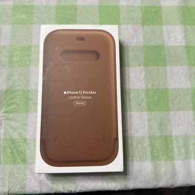 Capa de couro fabricante de equipamento original Apple para iPhone 12/12 Pro e 12 Pro Max - marrom sela - Imagem 1 de 3