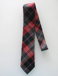 Izod Men's Wool Blend Plaid Tie - Picture 1 of 4