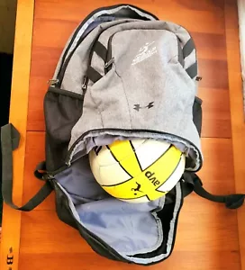 Laptop Under Armour X STORM HUSTLE 5.0 Gris/Negro + Mochila Forrada de Voleibol SMASH - Imagen 1 de 20