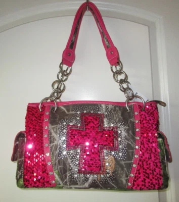 HOT РОЗОВЫЙ БЛЕСТКАМИ КРЕСТ И МЯГКИЙ ФЛОКИРОВАННЫЙ КАМУФЛЯЖ - СУМОЧКА - КРИСТАЛЛ АКЦЕНТЫ - #1 - Изображение 1 из 4