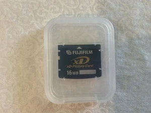 Fujifilm xD Picture Card 16MB Camera Memory Card Fits Olympus - Picture 1 of 6