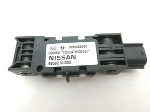New Genuine Nissan Juke Micra March Note SENSOR 0285003060 98582-9U00A - Picture 1 of 3