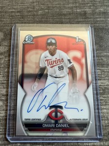 2023 Bowman Chrome Omari Daniel 1st Bowman AUTOGRAPH No. CPA-OD Twins