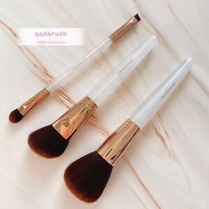 bareMinerals Give Me A Swirl 3pc Makeup Brush Set Fullsize - Authentic Brand New