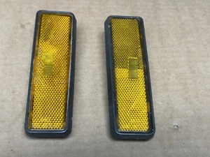 1989-1998 GEO TRACKER SUZUKI SIDEKICK FRONT SIDEMARKERS - Picture 1 of 7