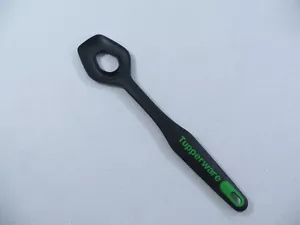 Tupperware Flow Thru Mixing Serving Spoon 12" Black Green Plastic 6471A-4 - Picture 1 of 6