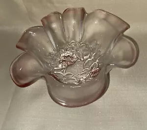 Vintage Mikasa Rosella Serving Bowl Ruffled Pink Edges ” Petal Shapes - Picture 1 of 6