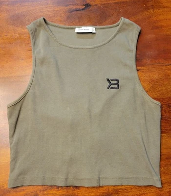 Camiseta corta Better Bodies Athletic Wear para mujer con corbata grande Foto 1 de 4