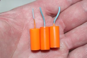 Vintage GI Joe 1964 / Adventure Team - Dynamite / TNT Sticks (3 - gute Dochte) - Bild 1 von 4