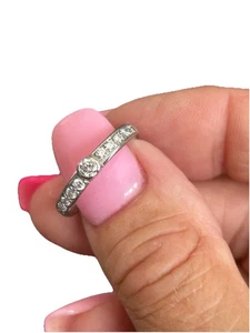 Handmade Diamond Platinum Ring - Picture 1 of 8