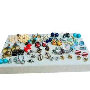 Fun Pierced Earrings 30+ Pairs Lot - Picture 1 of 6