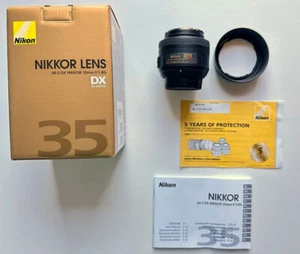 Nikon AF-S DX NIKKOR 35mm f/1.8G Lens, lens caps, hood, soft bag, original box - Picture 1 of 19