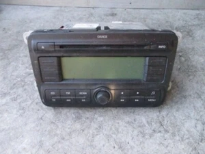 Skoda Fabia MK2 2008 unidad de reproductor de radio CD 5J0035161A - Imagen 1 de 7