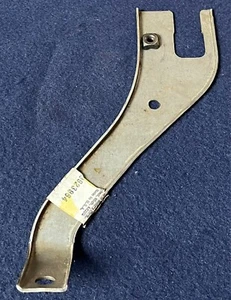 Corvette ignition Shield Bracket SB RIGHT - 1970L-74 - NOS - GM# 3923964 - Bild 1 von 4