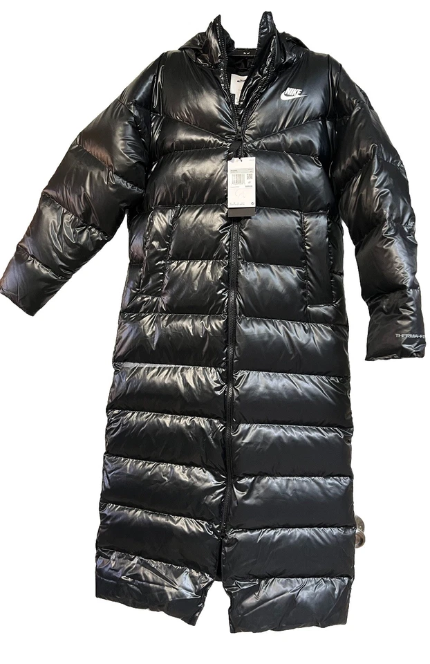 Nike Women's Jacket, Size M - Black/White (DH4081-010)