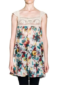 Women’s Beige Floral Cami Top Medium $16.00 - Picture 1 of 10
