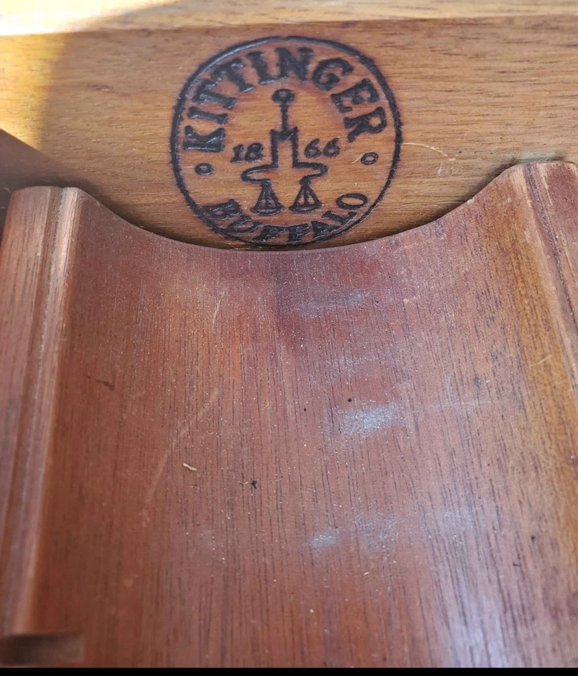 Escritorio Kittinger Williamsburg Partners Foto 1 de 4