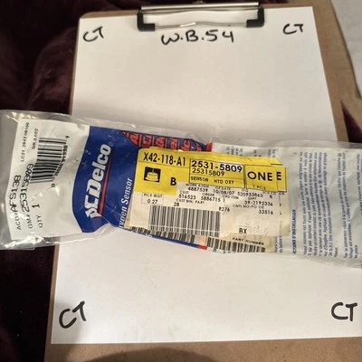 Genuine GM 1999-2002 Chevrolet GMC Cadillac Tahoe Heated Oxygen Sensor 25315809 - Image 1 of 2