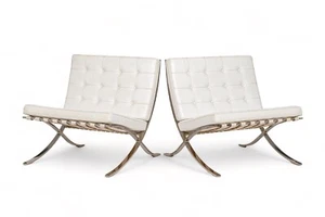 Mid Century White Barcelona Chairs by Mies van der Rohe for Knoll - Picture 1 of 17
