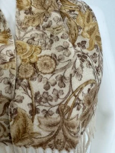 Loro Piana 100%Cashmere Scarf Shawl Floral Beige Neutrals Unisex 8” x 35” - Picture 1 of 13