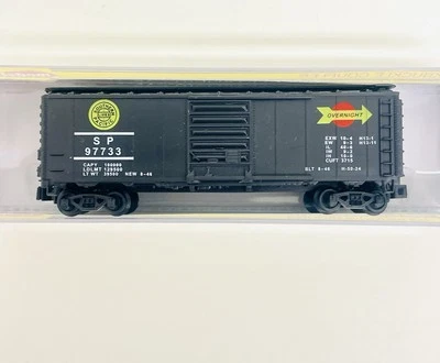 Model Power N Southern Pacific Overnight 40' Box Car #97733 83706 New - Image 1 of 4