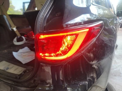 Infiniti QX60 2016 derecho (pasajero) conjunto de luz trasera exterior LED lateral OEM Foto 1 de 4