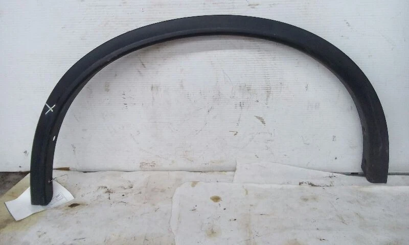 Nissan Rogue 2016 conductor izquierdo guardabarros delantero extensión acampanada Foto 1 de 4