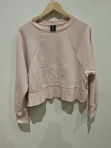 Nike Women's Cropped Jumper Size M Pink Dri-Fit Sweatshirt Logo Emboss Swoosh - Picture 1 of 8